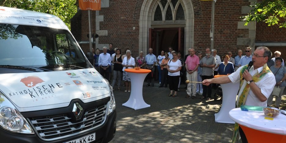 Ein Bus für die Brühler Kirchengemeinden, Bild 4