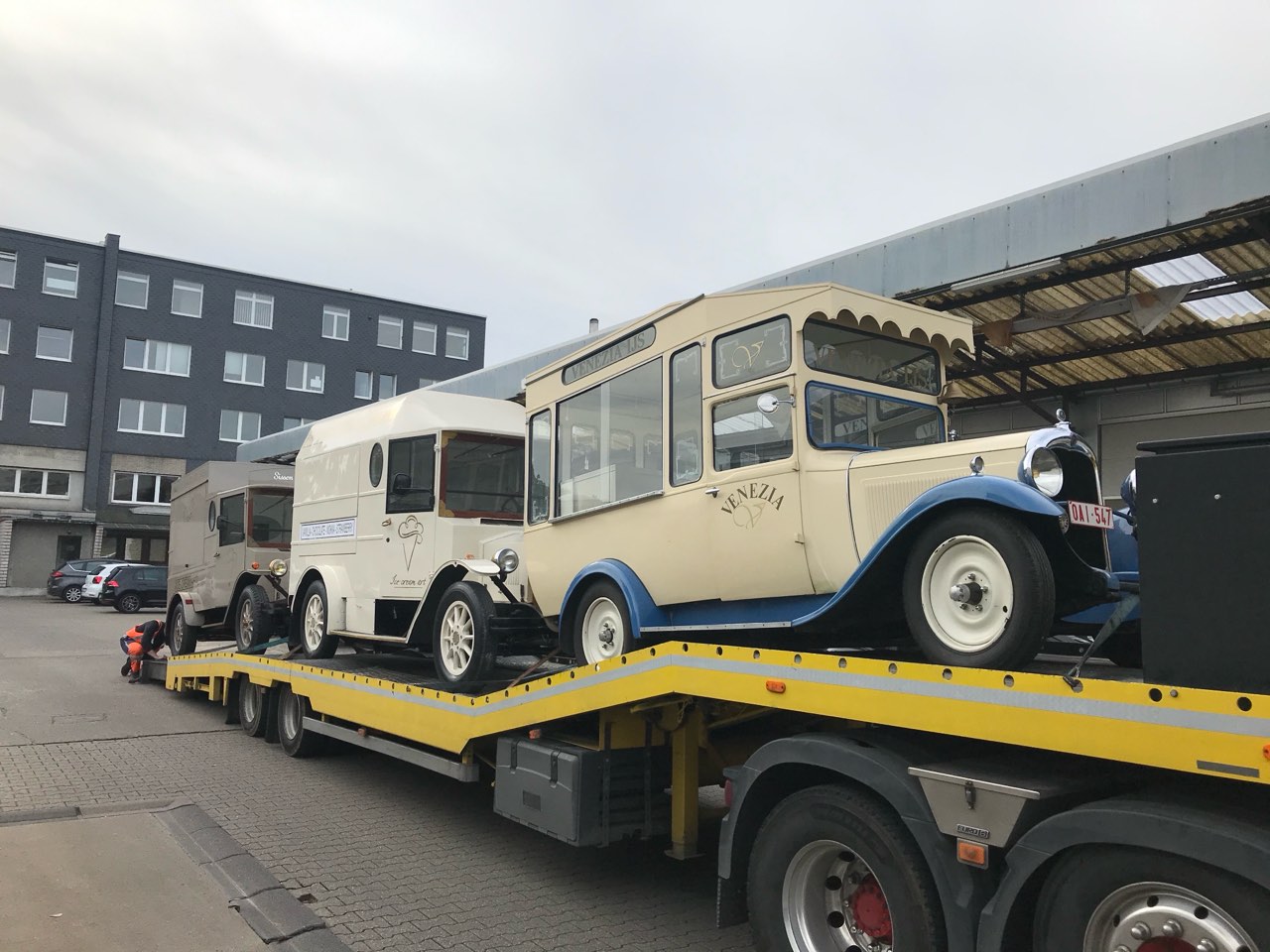 Freizeitpark verkaufswagen innenausbau, Fahrzeug- & Yacht-Innenausbau, Tischlerei Giefer Brühl
