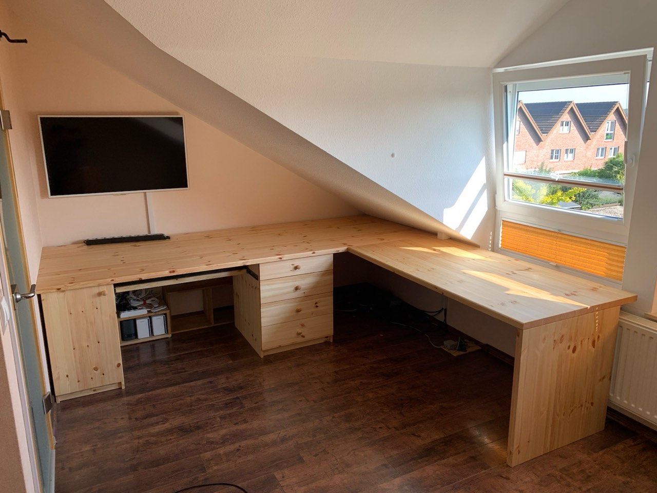 Medien schreibtisch kiefer, Massivholzmöbel, Tischlerei Giefer Brühl
