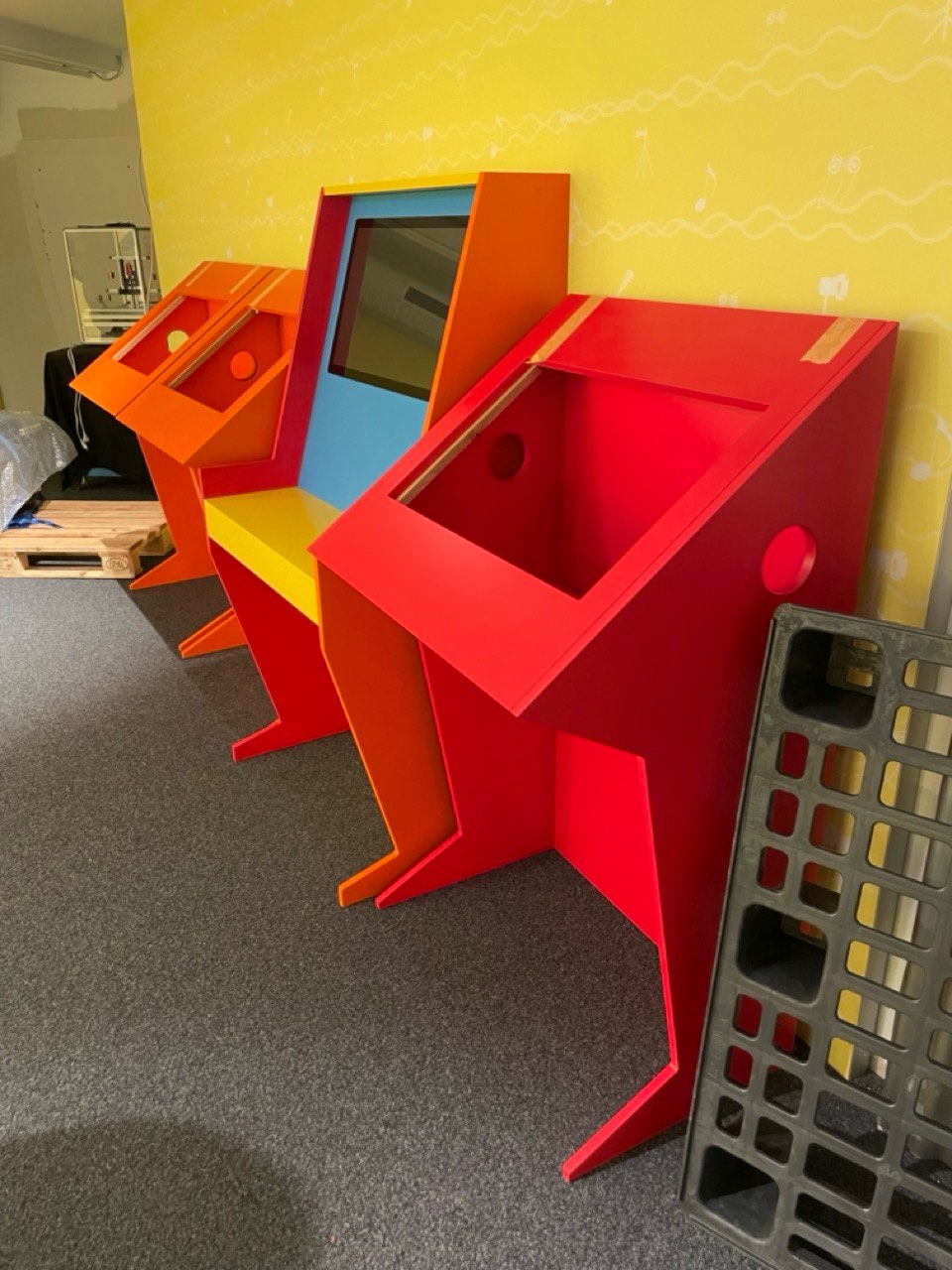 Arcade-Rack Deutsches Museum Bonn, Museums- & Ausstellungsbau, Tischlerei Giefer Brühl