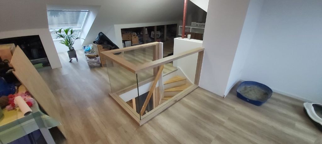 Freigeländer eiche ganzglas, Treppenbau, Tischlerei Giefer Brühl